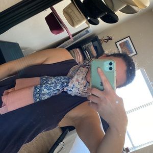 Women’s Lightweight Scarf - NWOT